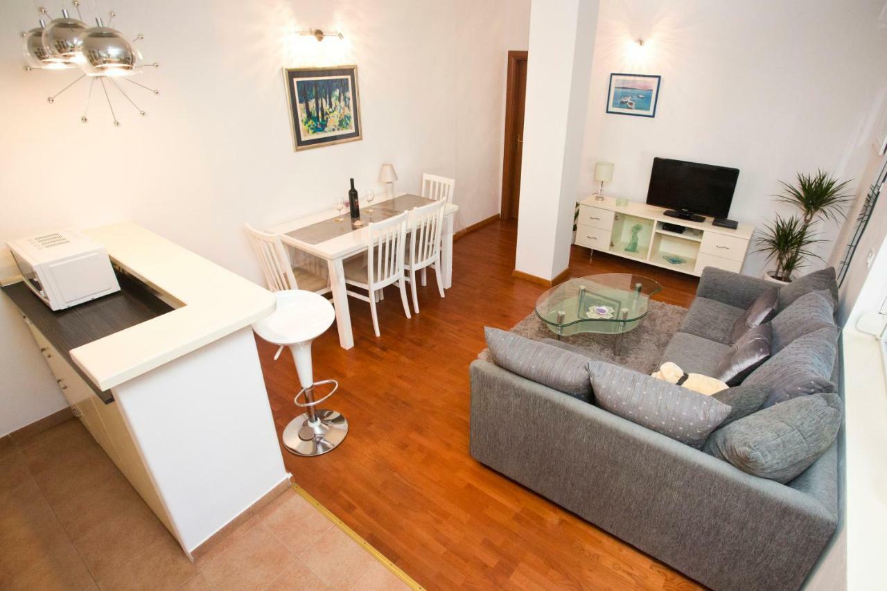 Tera Apartment Near Bacvice Beach And City Centre Split Kültér fotó